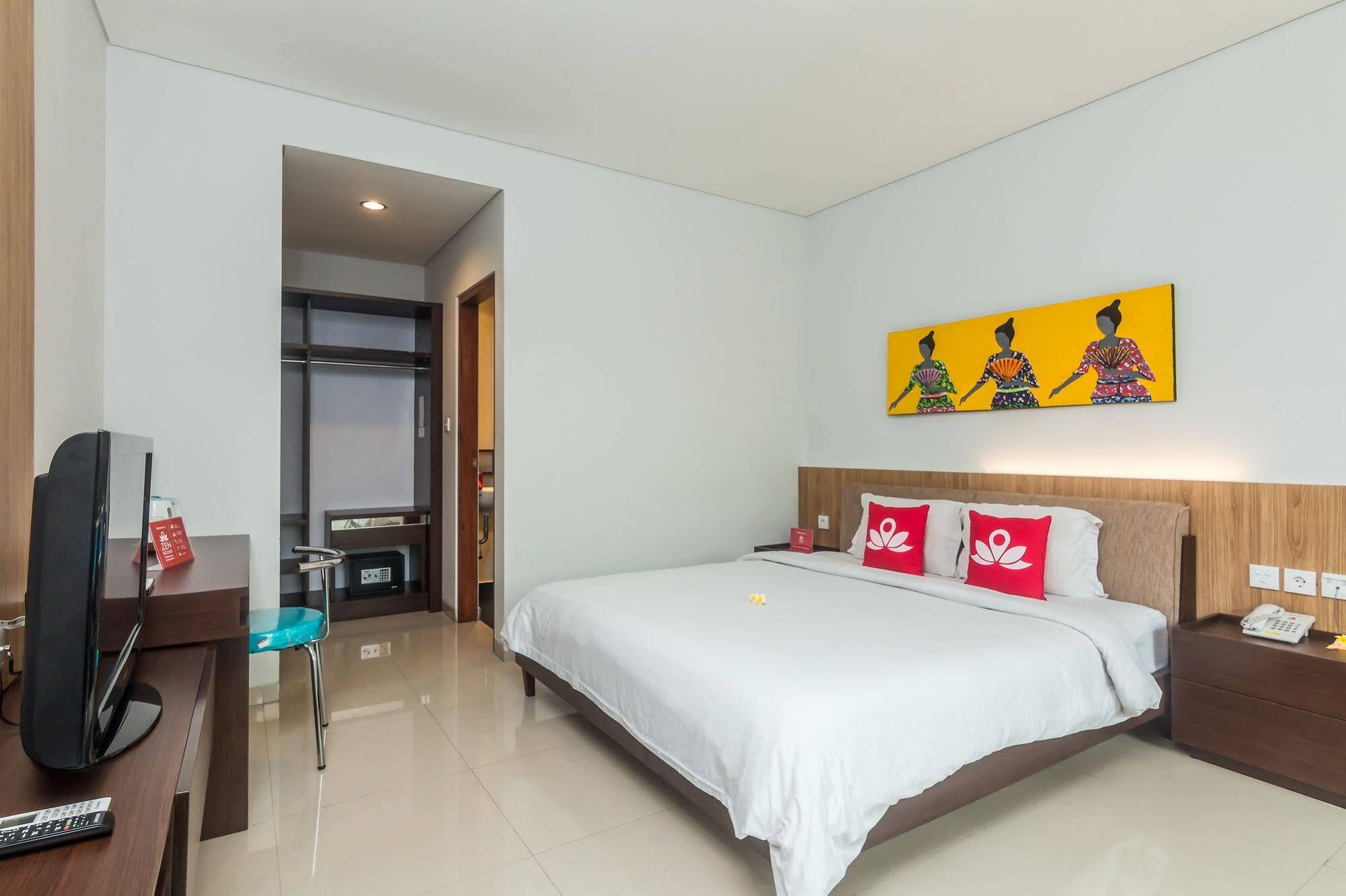 Zen Rooms Seminyak Mertanadi ภายนอก รูปภาพ